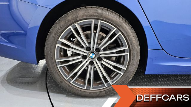 BMW 3-SERIES 320d xDrive M Sport купить на сайте DeffCars