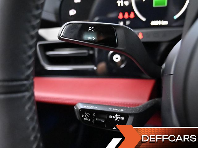 Porsche TAYCAN Turbo S купить на сайте DeffCars