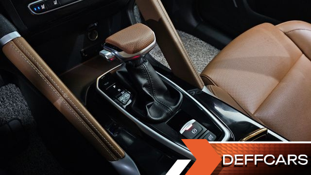 Renault-KoreaSamsung QM6 2.0 LPe RE Signature 2WD купить на сайте DeffCars