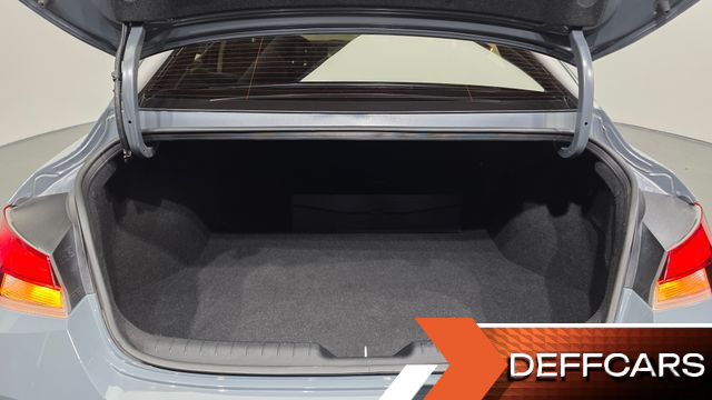 Hyundai AVANTE 1.6 Modern купить на сайте DeffCars