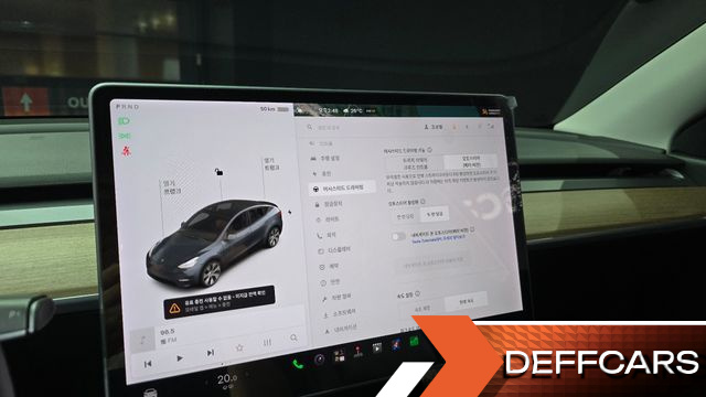 Tesla MODEL Y Long Range AWD купить на сайте DeffCars