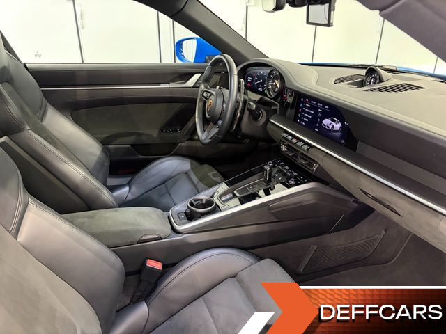 Porsche 911 Carrera GTS купить на сайте DeffCars