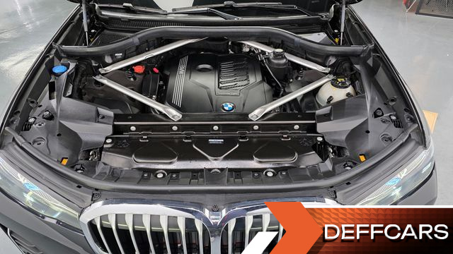 BMW X7 xDrive 40i Design Pure Excellence 7-Seater купить на сайте DeffCars