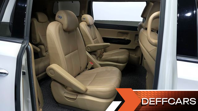 Kia CARNIVAL 9-Seater Noblesse Special купить на сайте DeffCars