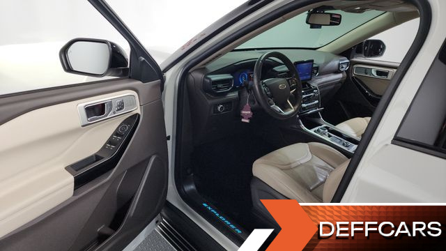 Ford EXPLORER 3.0 Platinum 4WD купить на сайте DeffCars
