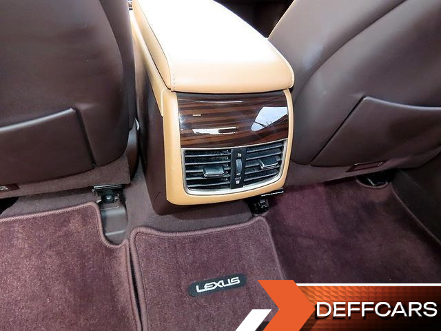 Lexus ES Supreme XV60 купить на сайте DeffCars