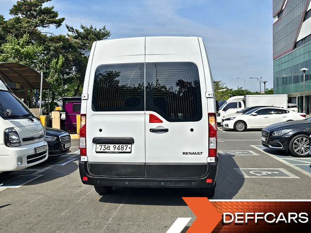Renault-KoreaSamsung MASTER 2.3 13-Seater купить на сайте DeffCars
