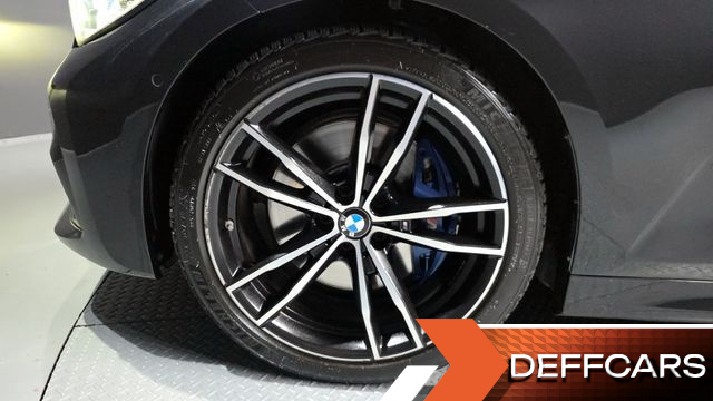 BMW 3-SERIES 330i xDrive M Sport купить на сайте DeffCars