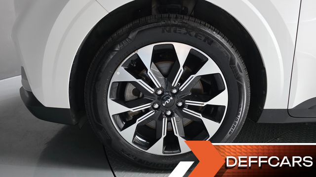 Kia CARNIVAL Gasoline 9-Seater Prestige купить на сайте DeffCars