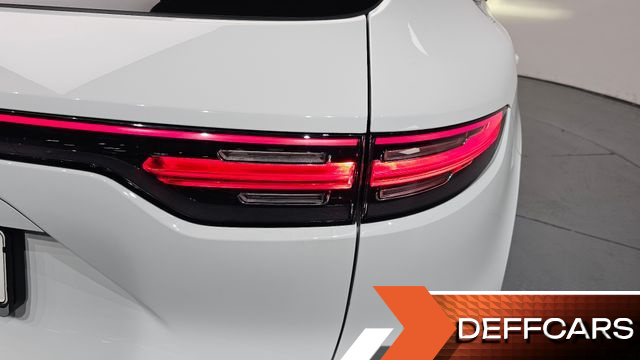 Porsche CAYENNE 3.0 PLATINUM EDITION купить на сайте DeffCars
