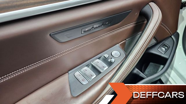 BMW 5-SERIES 530i M Sport Package Plus купить на сайте DeffCars