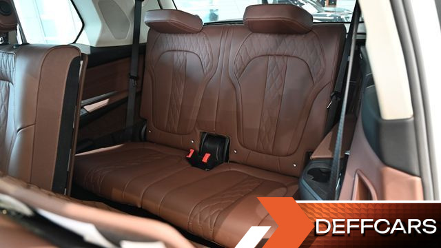 BMW X7 xDrive 40i Design Pure Excellence 7-Seater купить на сайте DeffCars