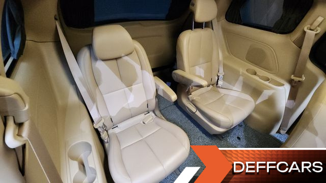 Kia CARNIVAL Gasoline 9-Seater Hi-Limousine Noblesse Special купить на сайте DeffCars