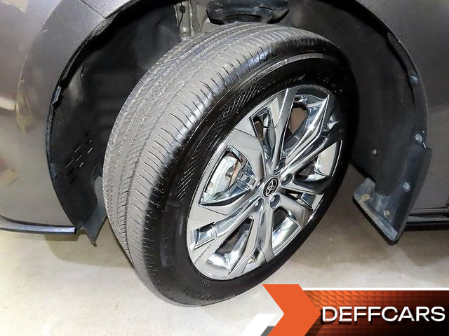 Toyota SIENNA 2.5 Hybrid 2WD купить на сайте DeffCars