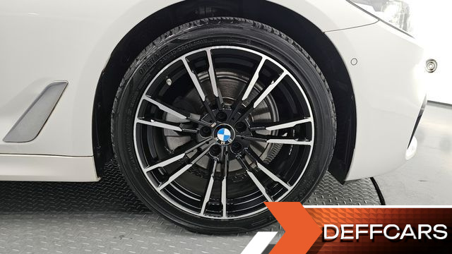 BMW 5-SERIES 520d xDrive M Sport Package купить на сайте DeffCars
