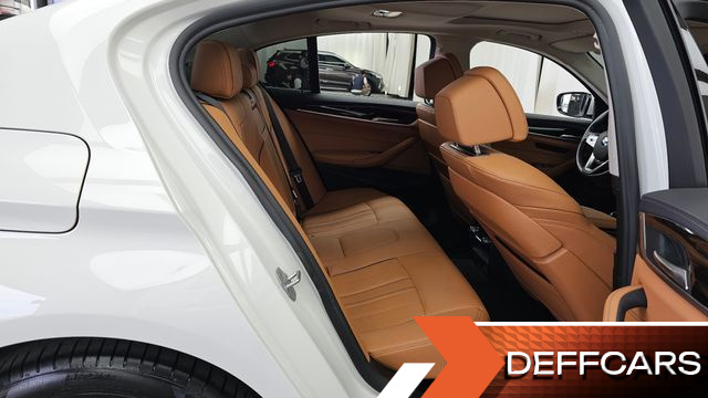 BMW 5-SERIES 520i Luxury купить на сайте DeffCars