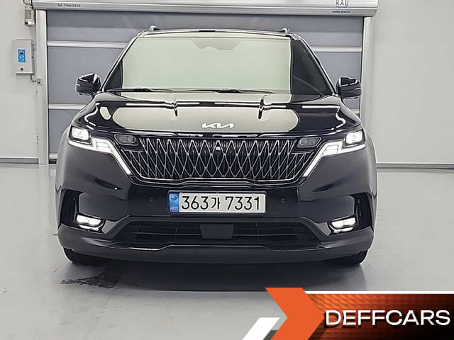 Kia CARNIVAL Gasoline 7-Seater Signature купить на сайте DeffCars