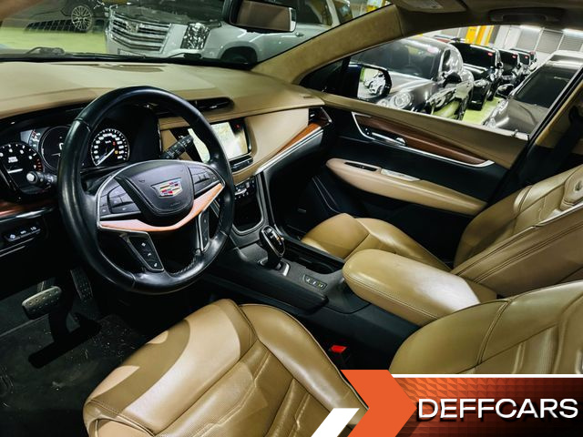 Cadillac XT5 3.6 Platinum купить на сайте DeffCars