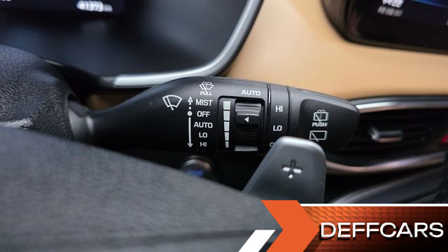 Hyundai SANTAFE Diesel 2.2 4WD Calligraphy купить на сайте DeffCars