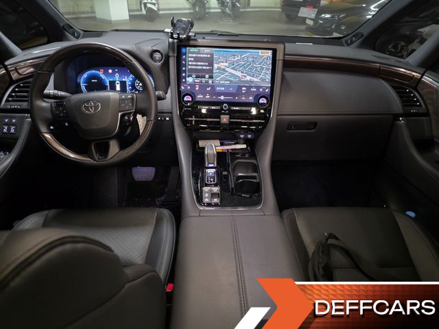 Toyota ALPHARD 2.5 HEV Executive AWD купить на сайте DeffCars