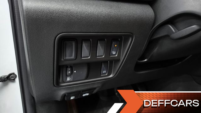 Renault-KoreaSamsung QM6 2.0 GDe RE Signature 2WD купить на сайте DeffCars
