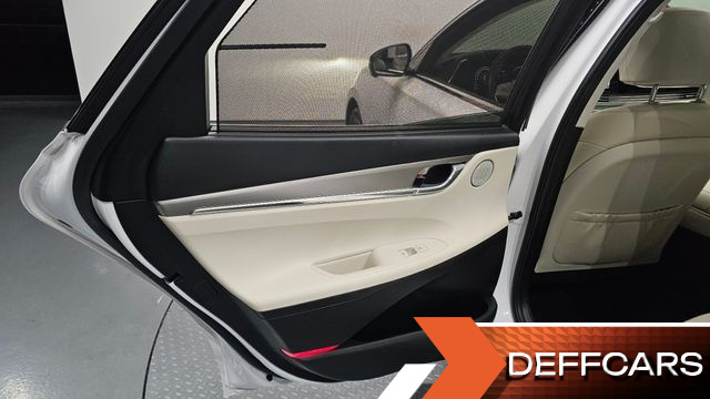 Hyundai GRANDEUR 2.5 Le Blanc купить на сайте DeffCars