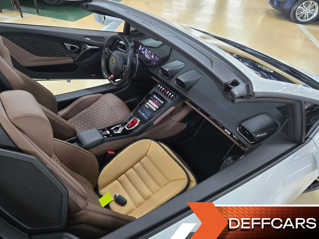 Lamborghini HURACAN LP610-2 EVO Spyder купить на сайте DeffCars
