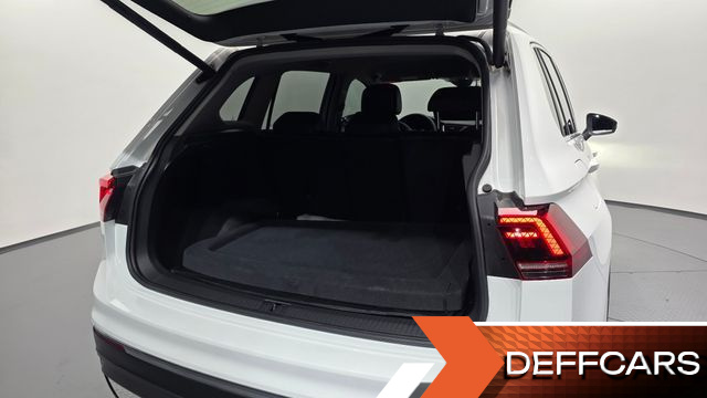 Volkswagen TIGUAN 2.0 TDI Premium купить на сайте DeffCars