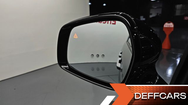 Kia CARNIVAL Gasoline 9-Seater Hi-Limousine Signature купить на сайте DeffCars