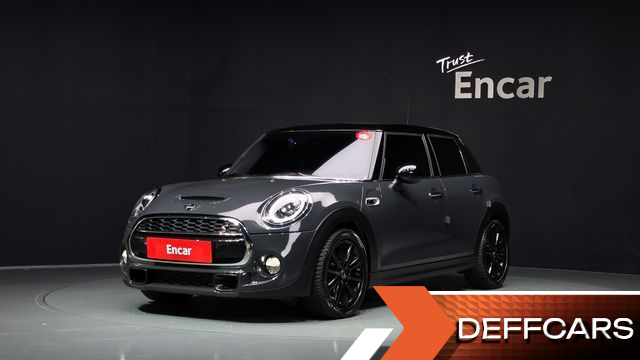 Mini COOPER 5Door Standard 3rd купить на сайте DeffCars