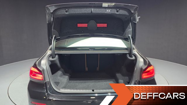 BMW 5-SERIES 520i Luxury купить на сайте DeffCars