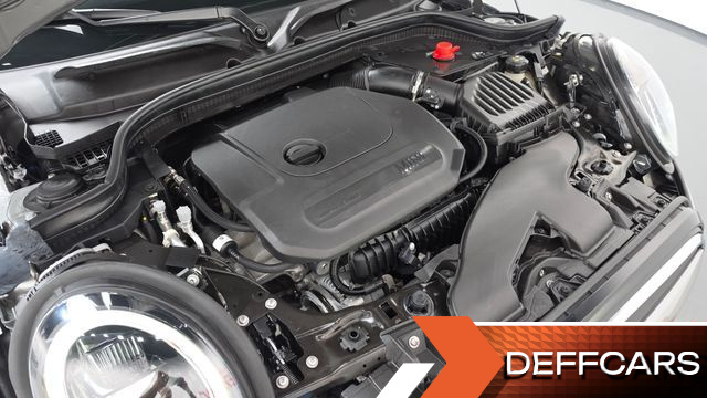 Mini COOPER CONVERTIBLE Classic Third Generation купить на сайте DeffCars