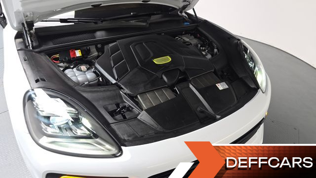 Porsche CAYENNE 3.0 E-Hybrid Coupe купить на сайте DeffCars