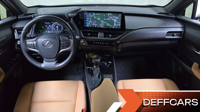 Lexus UX 2.0 AWD купить на сайте DeffCars