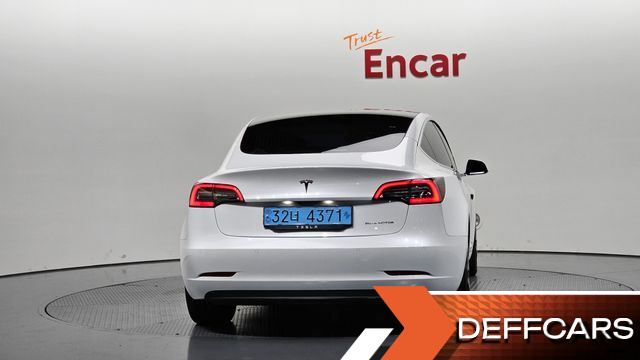 Tesla MODEL 3 Long Range AWD купить на сайте DeffCars