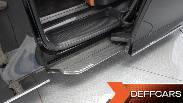 Toyota ALPHARD 2.5 HEV Executive AWD купить на сайте DeffCars