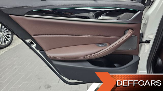 BMW 5-SERIES 530e M Sport купить на сайте DeffCars