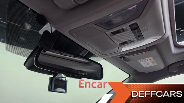 Toyota RAV4 2.5 4WD Hybrid купить на сайте DeffCars