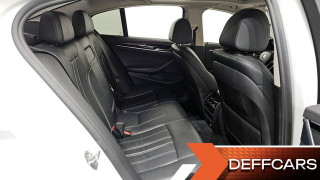 BMW 5-SERIES 520i Luxury купить на сайте DeffCars