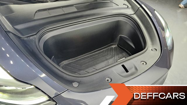 Tesla MODEL Y RWD купить на сайте DeffCars