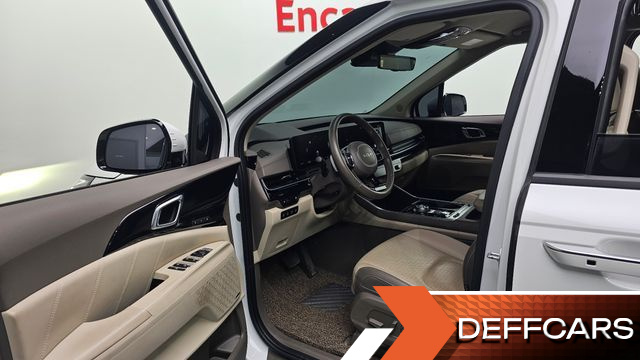 Kia CARNIVAL Gasoline 9-Seater Hi Limousine Signature купить на сайте DeffCars
