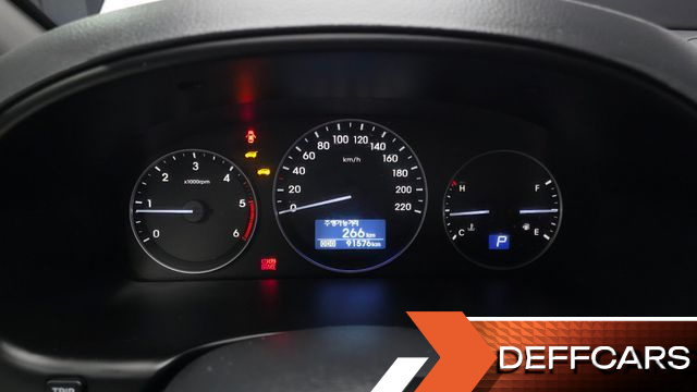 Hyundai STAREX Van 3-Seater Style купить на сайте DeffCars