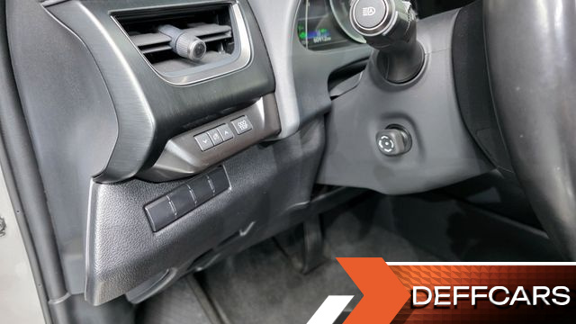 Lexus UX 2.0 AWD купить на сайте DeffCars