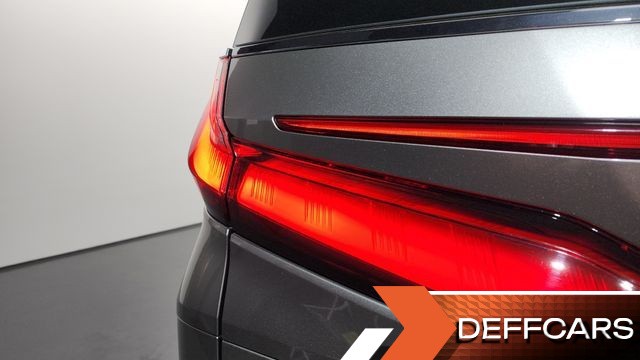 Lexus LM 500h Executive купить на сайте DeffCars