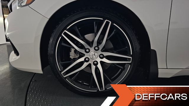 Honda ACCORD 2.0 Hybrid Touring купить на сайте DeffCars