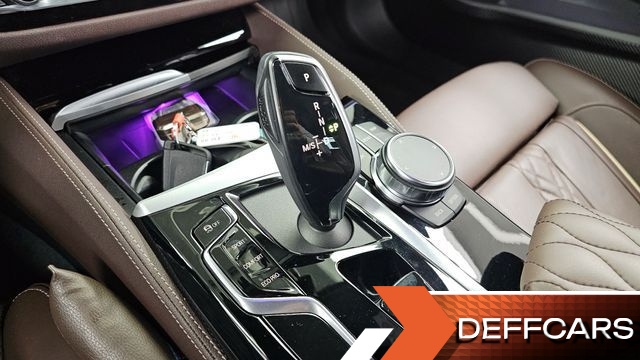 BMW 5-SERIES 530i xDrive M Sport Package купить на сайте DeffCars