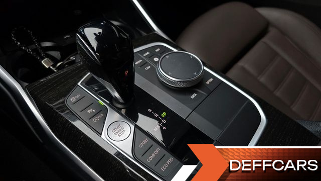 BMW 3-SERIES 320i Luxury купить на сайте DeffCars