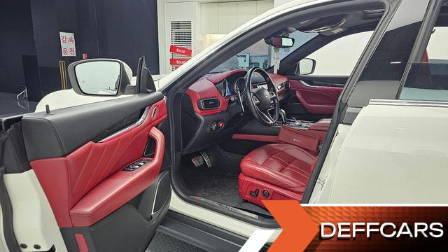 Maserati LEVANTE 3.0 AWD GranSport купить на сайте DeffCars