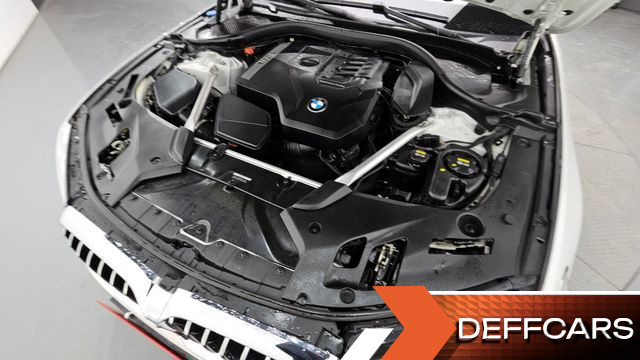 BMW 5-SERIES 520i Luxury купить на сайте DeffCars