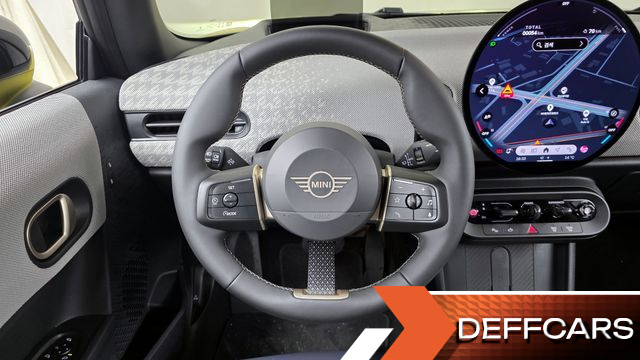 Mini COOPER Favoured купить на сайте DeffCars